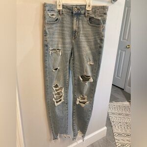 NWT American Eagle Curvy high rise jegging Distressed Jegging SIZE 8